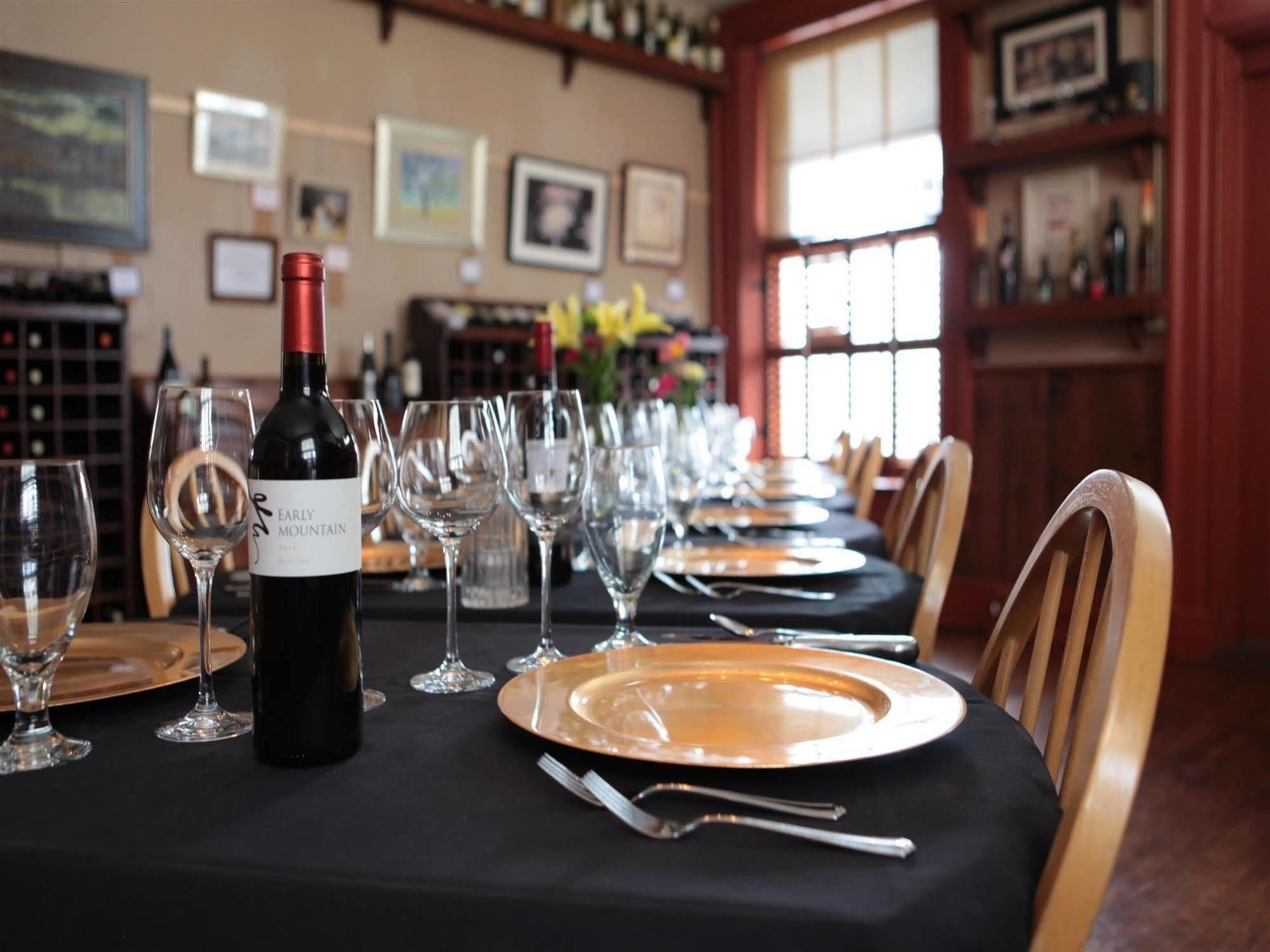 The Lafayette Inn & Restaurant Stanardsville Ngoại thất bức ảnh